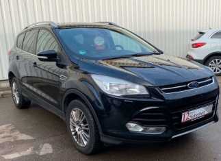 Ford Kuga Titanium 4x4 Inkl. Premium Garantie