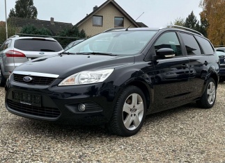 Ford Focus 1.6 Style Scheckheft bei Ford Zahnriemen Klima