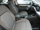 Volkswagen Golf VIII Life 1.0 eTSI DSG IQ.DRIVE SHZ Navi