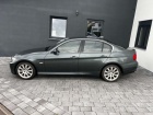 BMW Řada 3 3 Lim. 330i xDrive/Automatik/Navi/1.Hand