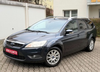 Ford Focus 1.HAND-WENIG KILOMETER-TOP GEPFLEGT