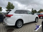 Mitsubishi Outlander 2.4 Plug-in-Hybrid Intro Edition 4WD AHZV+BI-LED+3