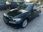 BMW Řada 3 Touring 318i/Automatik/PANORA/Leder/Sitzh./NAVI/