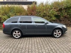 Škoda Octavia Combi 1.8 Elegance-DSG-Schiebedach-Navi-