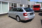 Škoda Octavia Combi 2,0 TDi Euro6, Navi, Teilleder, AHK, Style