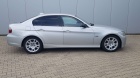 BMW Řada 3 325i Aut. NAVI/XENON/SITZHZ./LEDER/F1 SCHALTWIPPEN