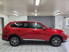 Mitsubishi Outlander Plus 4WD 7-Sitzer Kamera PDC AHK SHZ