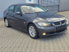 BMW Řada 3 i Lim. Aut. Glasdach/Xenon/Leder/wenig km!